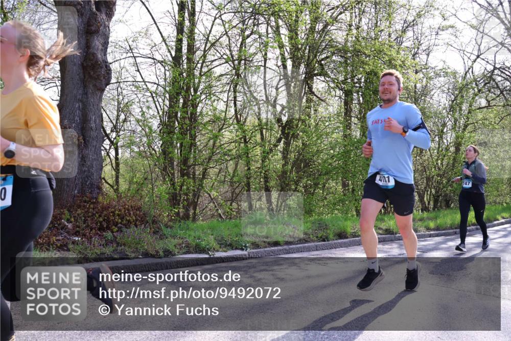 12.04.2026 - 45. Internationalen Wilhelmsburger Insellauf Yannick Fuchs http://msf.ph/oto/9492072 12.04.2026 10:43:47 Laufen 0, 4131, 747 meine-sportfotos.de