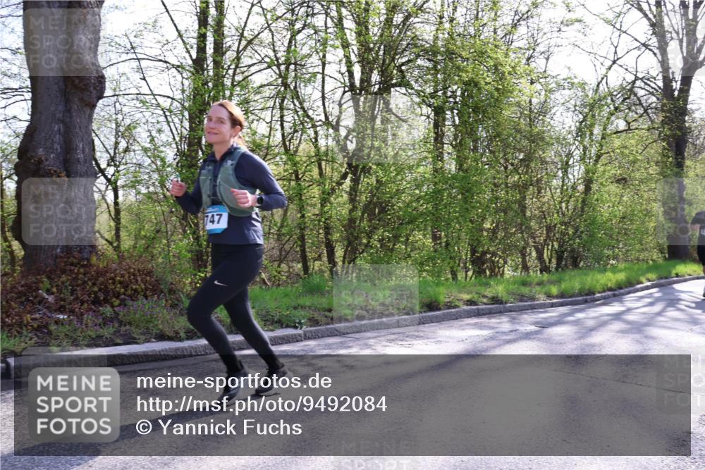 12.04.2026 - 45. Internationalen Wilhelmsburger Insellauf Yannick Fuchs http://msf.ph/oto/9492084 12.04.2026 10:43:49 Laufen 747 meine-sportfotos.de