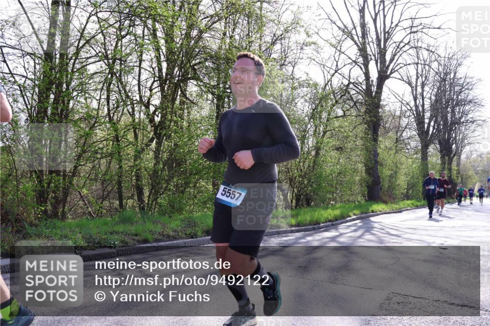 12.04.2026 - 45. Internationalen Wilhelmsburger Insellauf Yannick Fuchs http://msf.ph/oto/9492122 12.04.2026 10:43:55 Laufen 5557 meine-sportfotos.de