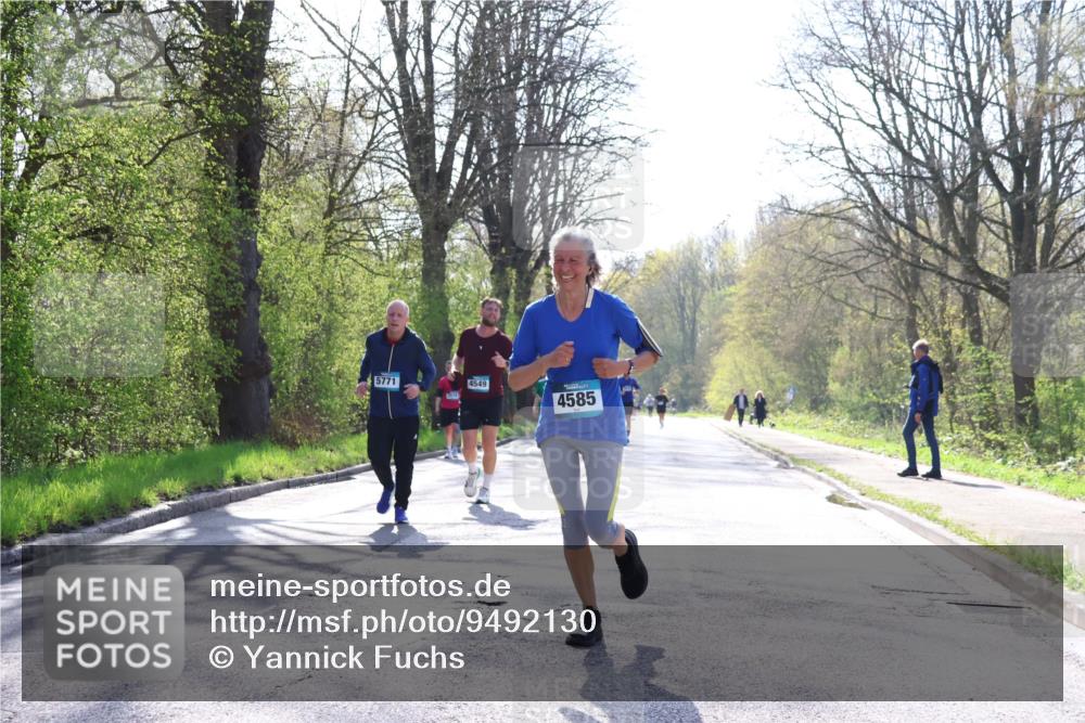 12.04.2026 - 45. Internationalen Wilhelmsburger Insellauf Yannick Fuchs http://msf.ph/oto/9492130 12.04.2026 10:43:56 Laufen 5771, 4549, 4585 meine-sportfotos.de