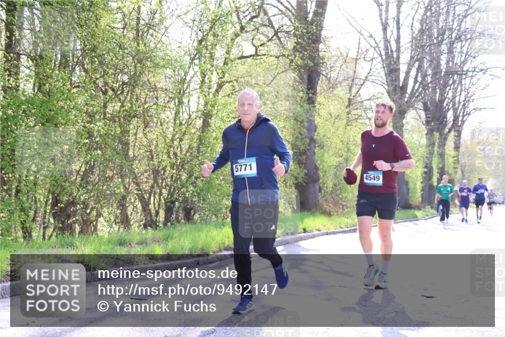12.04.2026 - 45. Internationalen Wilhelmsburger Insellauf Yannick Fuchs http://msf.ph/oto/9492147 12.04.2026 10:43:58 Laufen 5771, 4549 meine-sportfotos.de