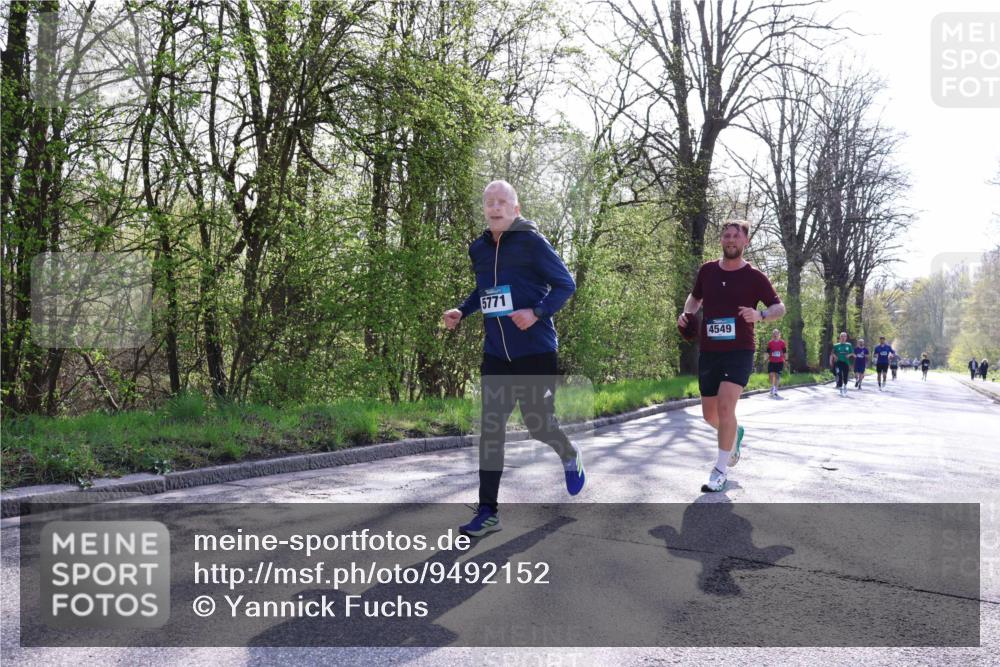12.04.2026 - 45. Internationalen Wilhelmsburger Insellauf Yannick Fuchs http://msf.ph/oto/9492152 12.04.2026 10:43:59 Laufen 5771, 4549 meine-sportfotos.de