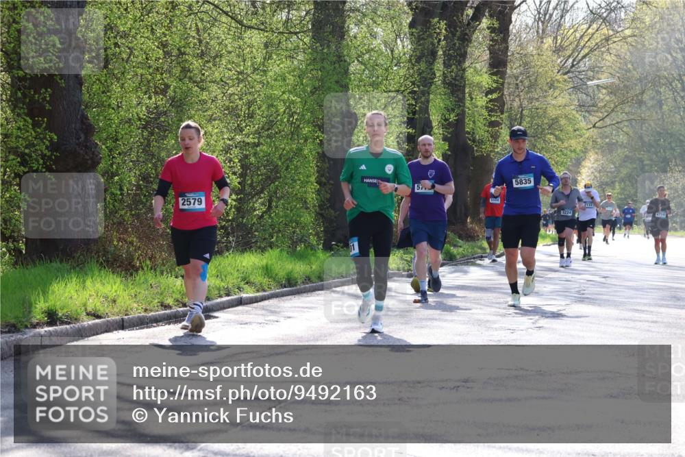 12.04.2026 - 45. Internationalen Wilhelmsburger Insellauf Yannick Fuchs http://msf.ph/oto/9492163 12.04.2026 10:44:01 Laufen 2579, 57, 5508, 5835, 3224, 2133, 4714 meine-sportfotos.de