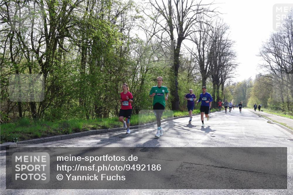 12.04.2026 - 45. Internationalen Wilhelmsburger Insellauf Yannick Fuchs http://msf.ph/oto/9492186 12.04.2026 10:44:05 Laufen 2579, 5835 meine-sportfotos.de