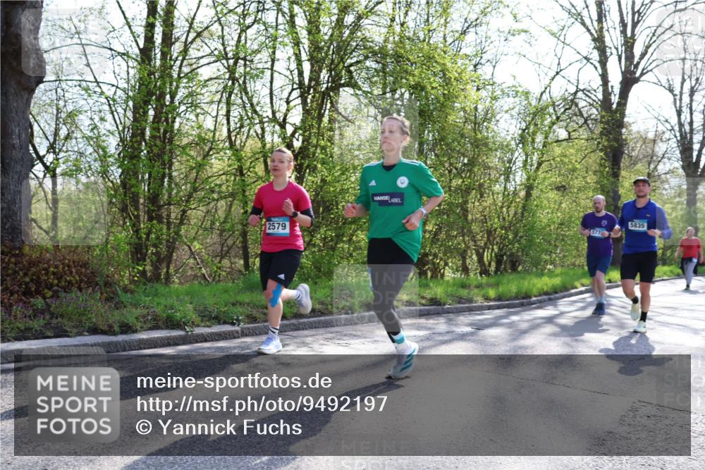12.04.2026 - 45. Internationalen Wilhelmsburger Insellauf Yannick Fuchs http://msf.ph/oto/9492197 12.04.2026 10:44:06 Laufen 2579, 5772, 5835 meine-sportfotos.de
