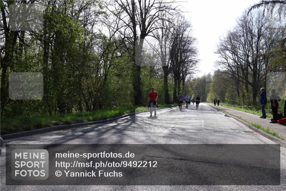 12.04.2026 - 45. Internationalen Wilhelmsburger Insellauf Yannick Fuchs http://msf.ph/oto/9492212 12.04.2026 10:44:09 Laufen  meine-sportfotos.de