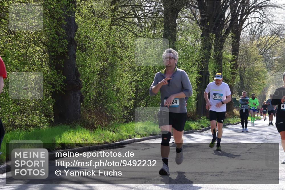 12.04.2026 - 45. Internationalen Wilhelmsburger Insellauf Yannick Fuchs http://msf.ph/oto/9492232 12.04.2026 10:44:12 Laufen 24, 2133, 4, 41582453 meine-sportfotos.de