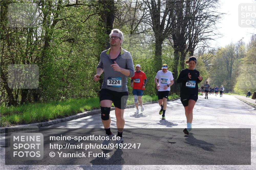12.04.2026 - 45. Internationalen Wilhelmsburger Insellauf Yannick Fuchs http://msf.ph/oto/9492247 12.04.2026 10:44:14 Laufen 3224, 5508, 2133, 4714 meine-sportfotos.de