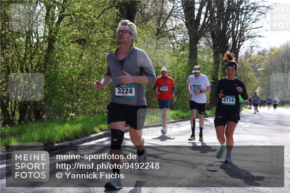 12.04.2026 - 45. Internationalen Wilhelmsburger Insellauf Yannick Fuchs http://msf.ph/oto/9492248 12.04.2026 10:44:14 Laufen 3224, 5508, 2133, 4714 meine-sportfotos.de