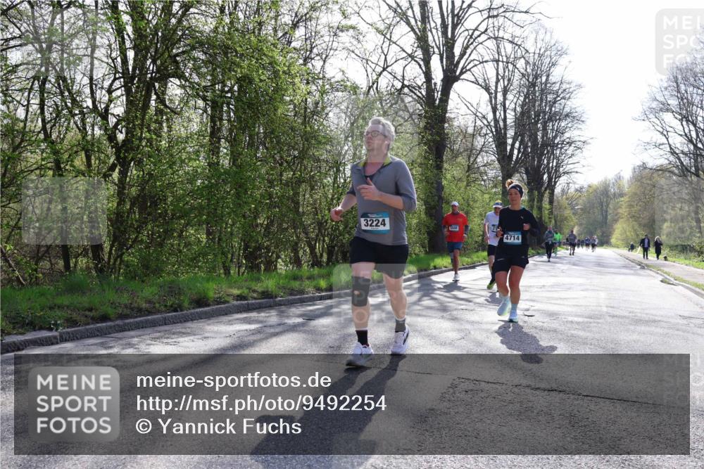 12.04.2026 - 45. Internationalen Wilhelmsburger Insellauf Yannick Fuchs http://msf.ph/oto/9492254 12.04.2026 10:44:15 Laufen 3224, 4714 meine-sportfotos.de