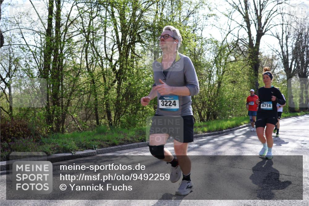12.04.2026 - 45. Internationalen Wilhelmsburger Insellauf Yannick Fuchs http://msf.ph/oto/9492259 12.04.2026 10:44:16 Laufen 3224, 4714 meine-sportfotos.de