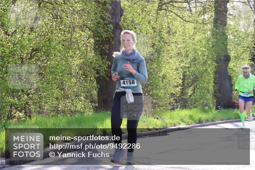 12.04.2026 - 45. Internationalen Wilhelmsburger Insellauf Yannick Fuchs http://msf.ph/oto/9492286 12.04.2026 10:44:21 Laufen 4158, 2458 meine-sportfotos.de
