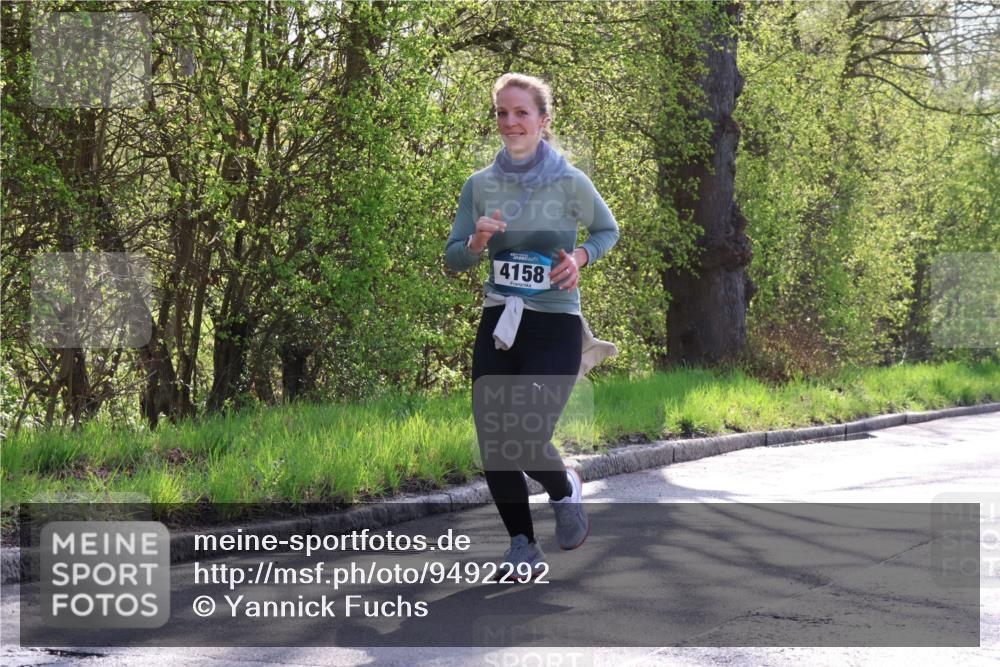 12.04.2026 - 45. Internationalen Wilhelmsburger Insellauf Yannick Fuchs http://msf.ph/oto/9492292 12.04.2026 10:44:22 Laufen 4158 meine-sportfotos.de
