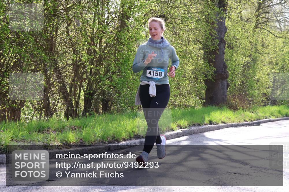 12.04.2026 - 45. Internationalen Wilhelmsburger Insellauf Yannick Fuchs http://msf.ph/oto/9492293 12.04.2026 10:44:22 Laufen 4158 meine-sportfotos.de