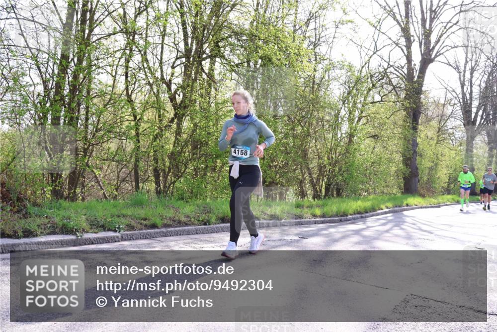 12.04.2026 - 45. Internationalen Wilhelmsburger Insellauf Yannick Fuchs http://msf.ph/oto/9492304 12.04.2026 10:44:24 Laufen 4158 meine-sportfotos.de