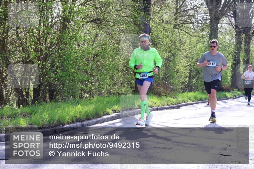 12.04.2026 - 45. Internationalen Wilhelmsburger Insellauf Yannick Fuchs http://msf.ph/oto/9492315 12.04.2026 10:44:26 Laufen 2458, 5512, 4155 meine-sportfotos.de