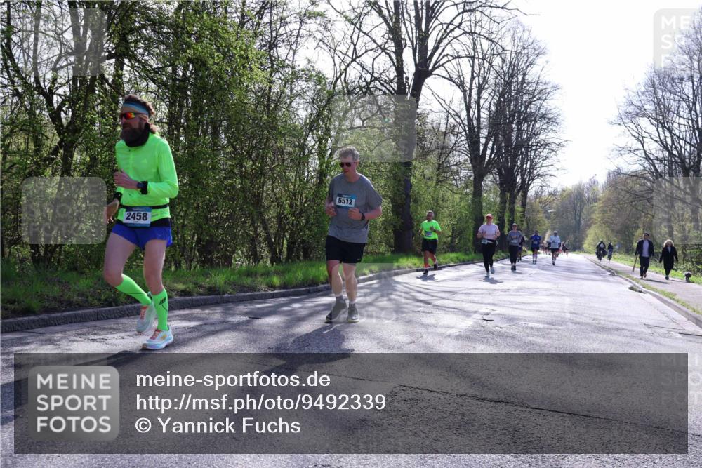 12.04.2026 - 45. Internationalen Wilhelmsburger Insellauf Yannick Fuchs http://msf.ph/oto/9492339 12.04.2026 10:44:29 Laufen 2458, 5512 meine-sportfotos.de