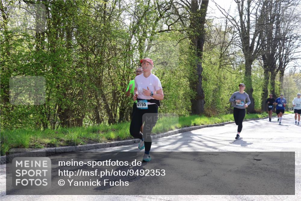 12.04.2026 - 45. Internationalen Wilhelmsburger Insellauf Yannick Fuchs http://msf.ph/oto/9492353 12.04.2026 10:44:32 Laufen 3916, 2913, 4155, 79112 meine-sportfotos.de