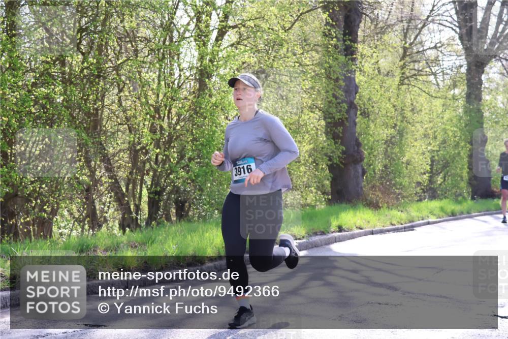 12.04.2026 - 45. Internationalen Wilhelmsburger Insellauf Yannick Fuchs http://msf.ph/oto/9492366 12.04.2026 10:44:34 Laufen 3916 meine-sportfotos.de