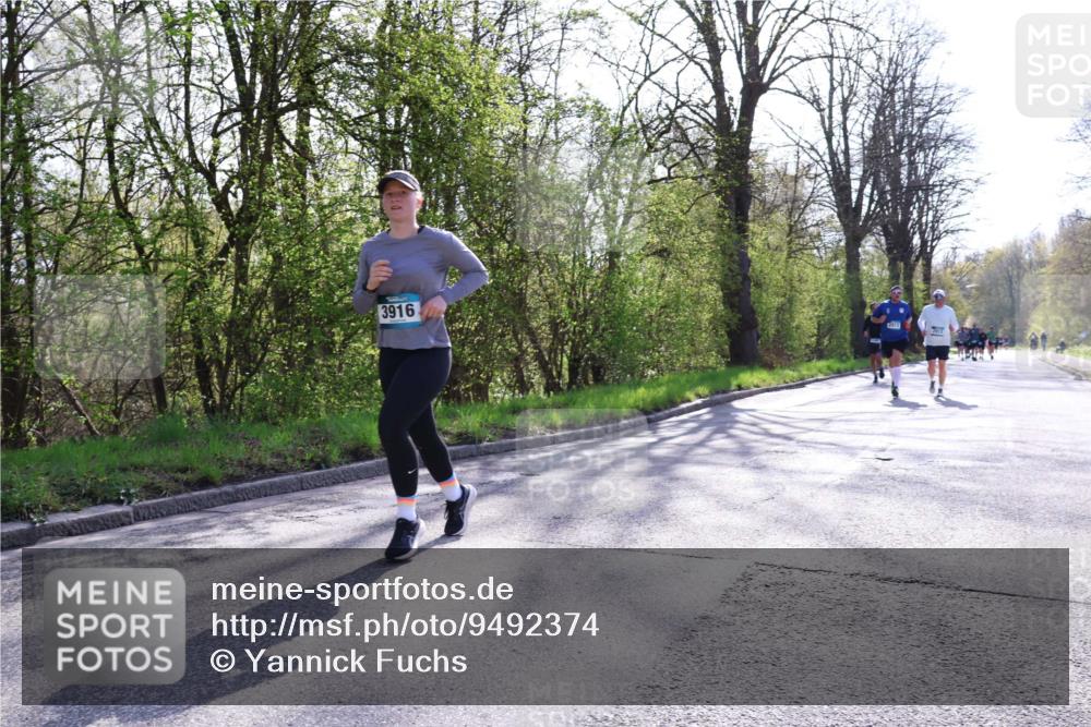 12.04.2026 - 45. Internationalen Wilhelmsburger Insellauf Yannick Fuchs http://msf.ph/oto/9492374 12.04.2026 10:44:35 Laufen 3916 meine-sportfotos.de