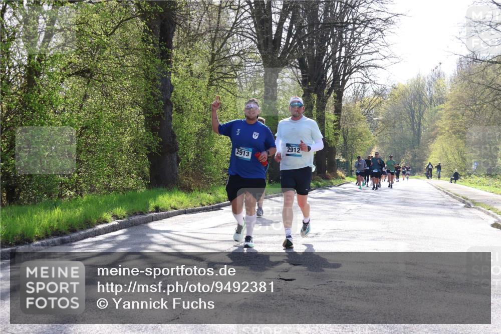12.04.2026 - 45. Internationalen Wilhelmsburger Insellauf Yannick Fuchs http://msf.ph/oto/9492381 12.04.2026 10:44:37 Laufen 2913, 2912 meine-sportfotos.de