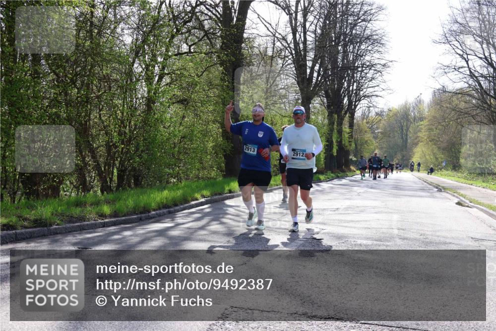 12.04.2026 - 45. Internationalen Wilhelmsburger Insellauf Yannick Fuchs http://msf.ph/oto/9492387 12.04.2026 10:44:38 Laufen 2913, 2912 meine-sportfotos.de