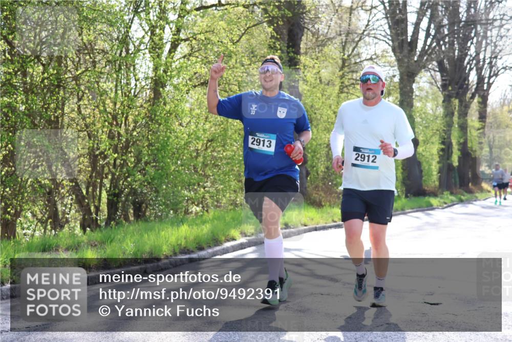 12.04.2026 - 45. Internationalen Wilhelmsburger Insellauf Yannick Fuchs http://msf.ph/oto/9492391 12.04.2026 10:44:38 Laufen 2913, 2912 meine-sportfotos.de
