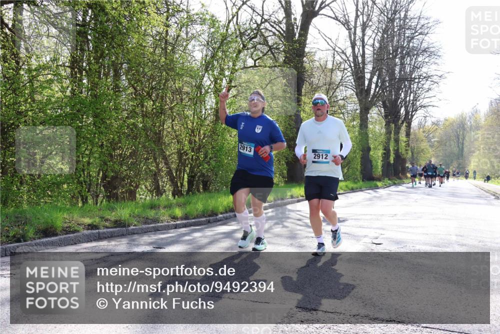 12.04.2026 - 45. Internationalen Wilhelmsburger Insellauf Yannick Fuchs http://msf.ph/oto/9492394 12.04.2026 10:44:38 Laufen 2913, 2912 meine-sportfotos.de