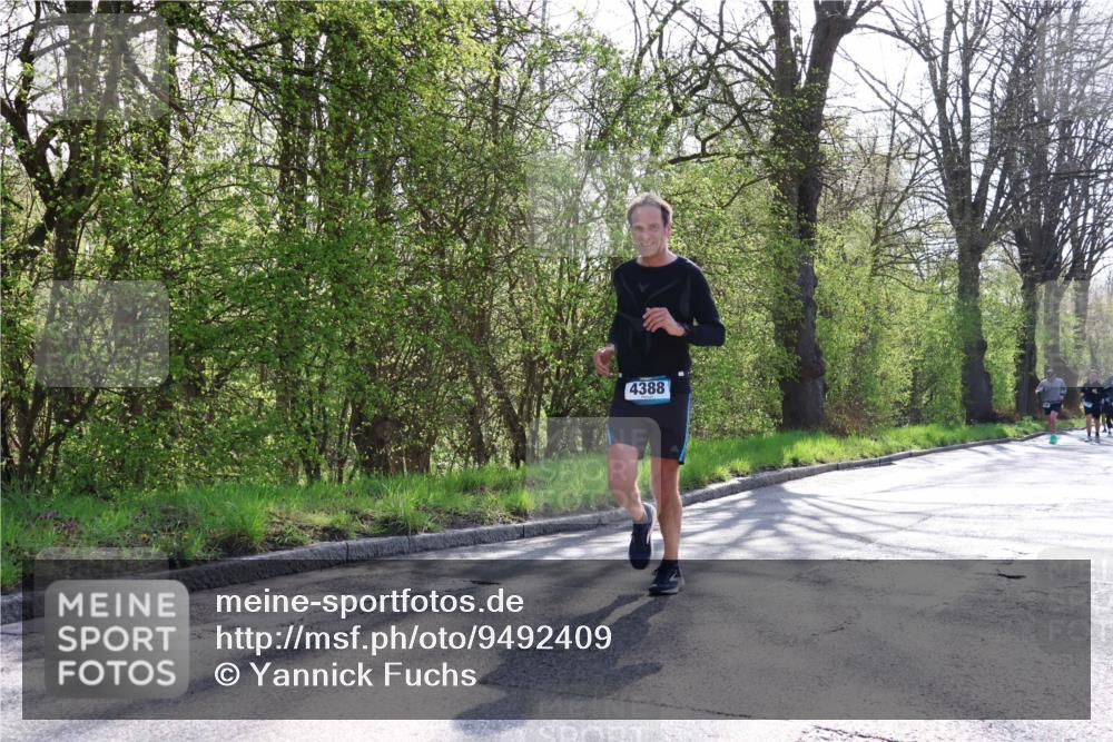 12.04.2026 - 45. Internationalen Wilhelmsburger Insellauf Yannick Fuchs http://msf.ph/oto/9492409 12.04.2026 10:44:41 Laufen 4388 meine-sportfotos.de