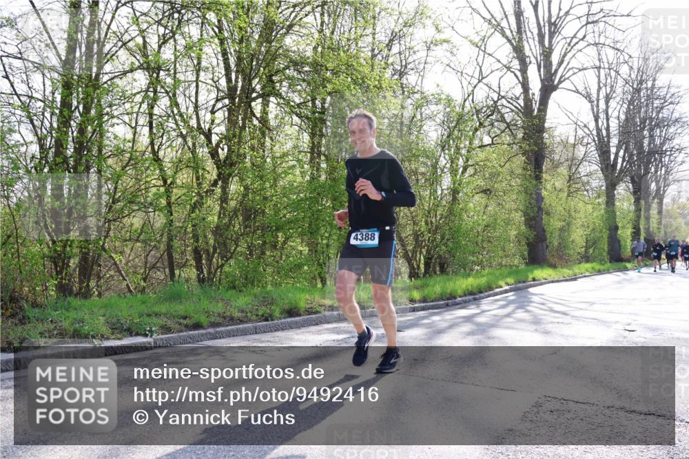 12.04.2026 - 45. Internationalen Wilhelmsburger Insellauf Yannick Fuchs http://msf.ph/oto/9492416 12.04.2026 10:44:42 Laufen 4388 meine-sportfotos.de