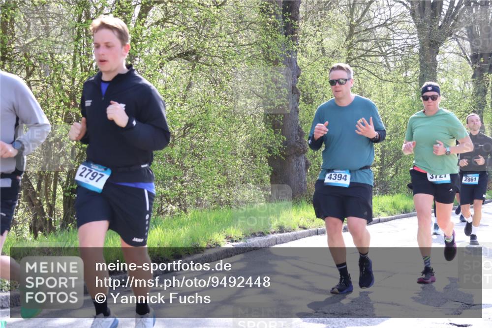 12.04.2026 - 45. Internationalen Wilhelmsburger Insellauf Yannick Fuchs http://msf.ph/oto/9492448 12.04.2026 10:44:50 Laufen 2797, 4394, 3121, 2861 meine-sportfotos.de