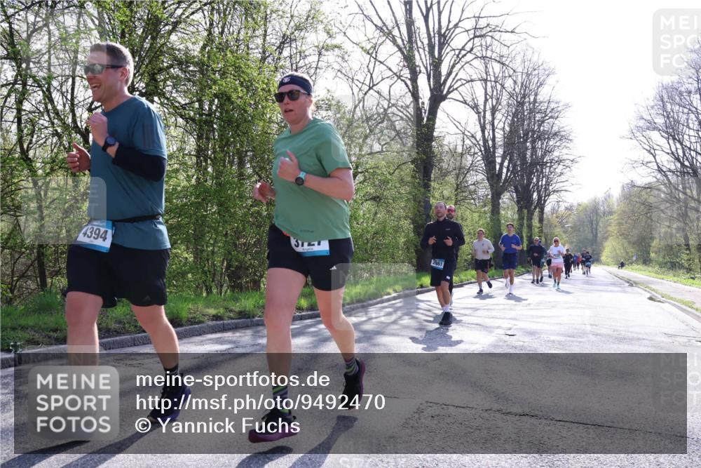 12.04.2026 - 45. Internationalen Wilhelmsburger Insellauf Yannick Fuchs http://msf.ph/oto/9492470 12.04.2026 10:44:53 Laufen 4394, 2861 meine-sportfotos.de