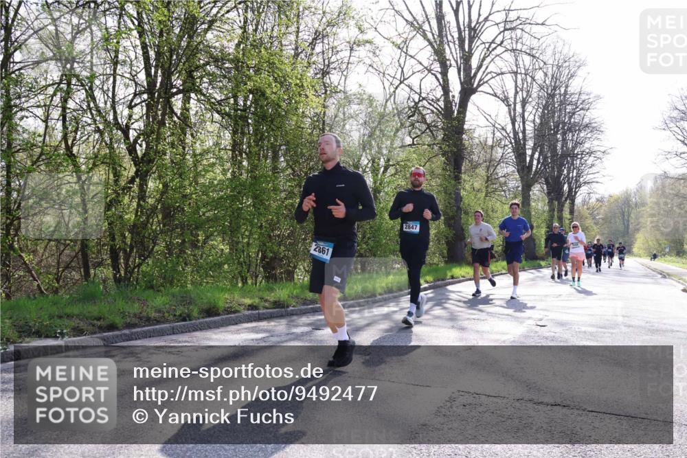 12.04.2026 - 45. Internationalen Wilhelmsburger Insellauf Yannick Fuchs http://msf.ph/oto/9492477 12.04.2026 10:44:54 Laufen 2861, 2847 meine-sportfotos.de