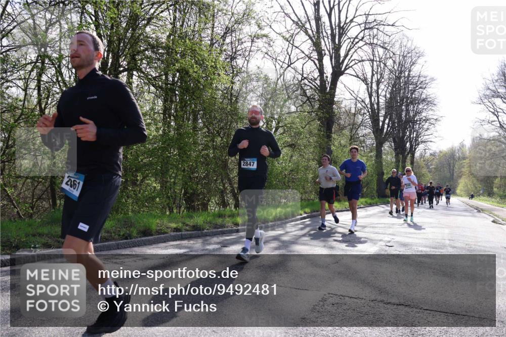 12.04.2026 - 45. Internationalen Wilhelmsburger Insellauf Yannick Fuchs http://msf.ph/oto/9492481 12.04.2026 10:44:55 Laufen 261, 2847 meine-sportfotos.de