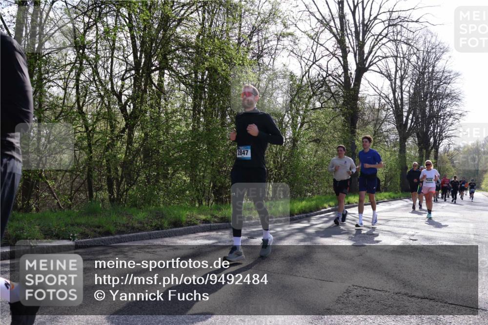 12.04.2026 - 45. Internationalen Wilhelmsburger Insellauf Yannick Fuchs http://msf.ph/oto/9492484 12.04.2026 10:44:55 Laufen 2847, 568 meine-sportfotos.de