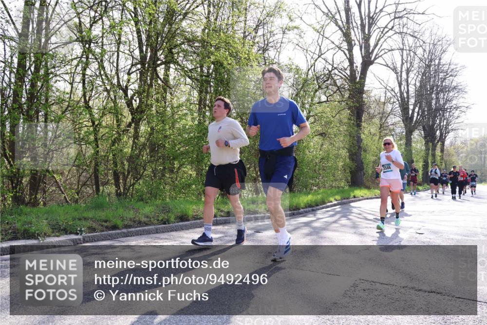 12.04.2026 - 45. Internationalen Wilhelmsburger Insellauf Yannick Fuchs http://msf.ph/oto/9492496 12.04.2026 10:44:57 Laufen 92, 3568 meine-sportfotos.de