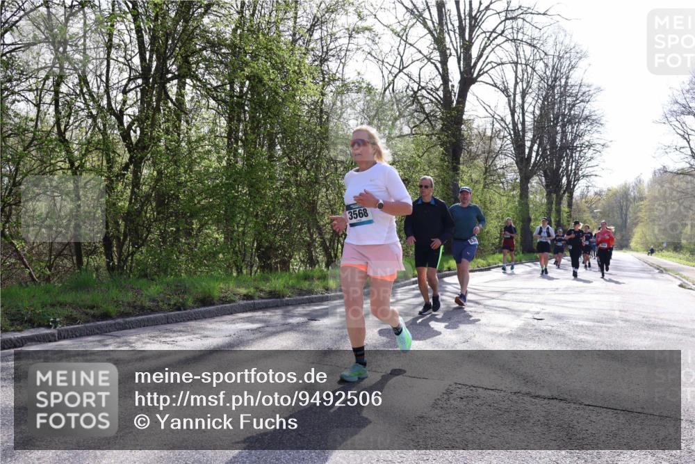 12.04.2026 - 45. Internationalen Wilhelmsburger Insellauf Yannick Fuchs http://msf.ph/oto/9492506 12.04.2026 10:44:59 Laufen 3568 meine-sportfotos.de