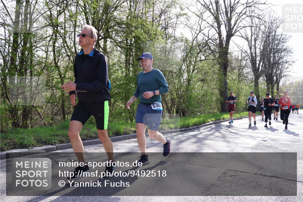 12.04.2026 - 45. Internationalen Wilhelmsburger Insellauf Yannick Fuchs http://msf.ph/oto/9492518 12.04.2026 10:45:01 Laufen 5362, 2808 meine-sportfotos.de
