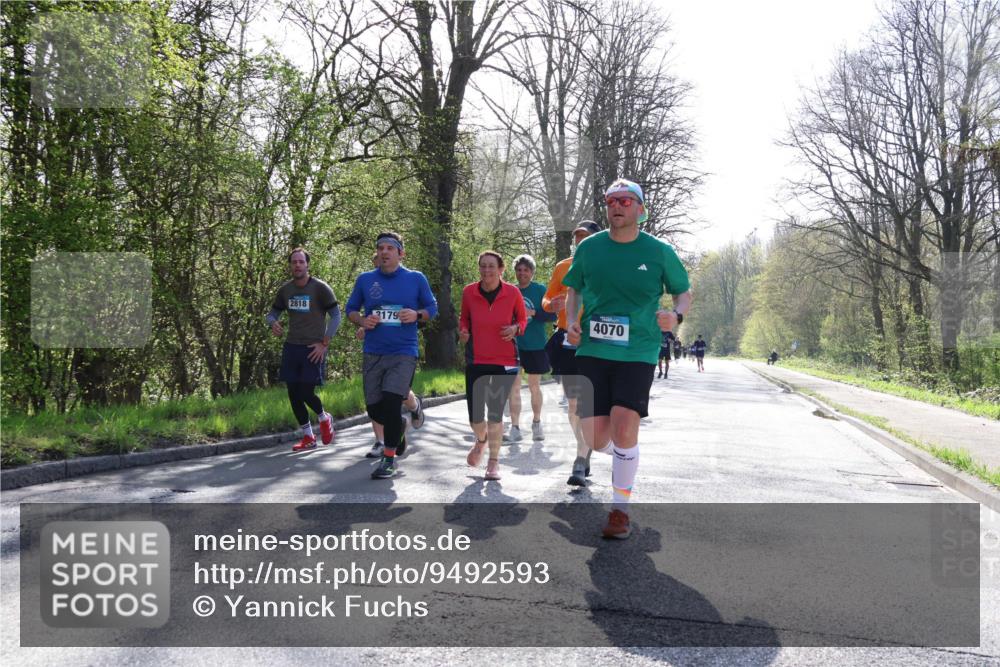 12.04.2026 - 45. Internationalen Wilhelmsburger Insellauf Yannick Fuchs http://msf.ph/oto/9492593 12.04.2026 10:45:13 Laufen 2818, 3179, 4070 meine-sportfotos.de