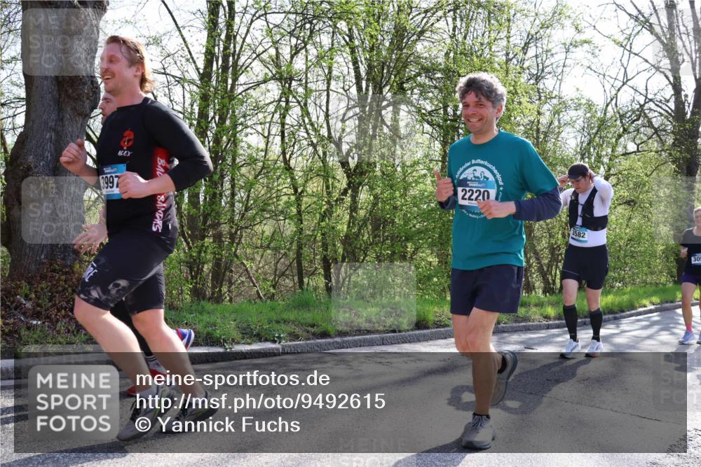 12.04.2026 - 45. Internationalen Wilhelmsburger Insellauf Yannick Fuchs http://msf.ph/oto/9492615 12.04.2026 10:45:15 Laufen 3997, 2220, 3582, 305 meine-sportfotos.de