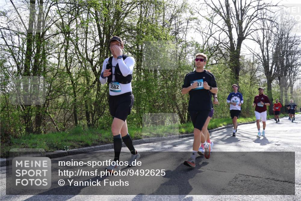 12.04.2026 - 45. Internationalen Wilhelmsburger Insellauf Yannick Fuchs http://msf.ph/oto/9492625 12.04.2026 10:45:16 Laufen 3582, 87 meine-sportfotos.de