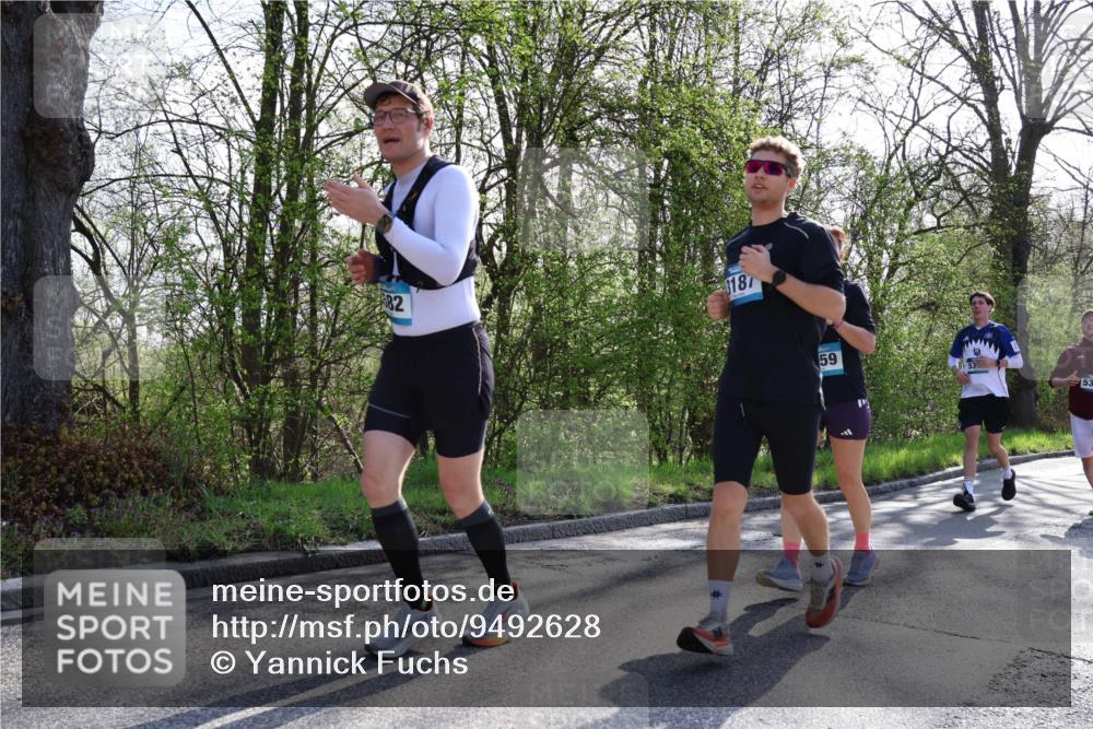 12.04.2026 - 45. Internationalen Wilhelmsburger Insellauf Yannick Fuchs http://msf.ph/oto/9492628 12.04.2026 10:45:17 Laufen 82, 8187, 59 meine-sportfotos.de