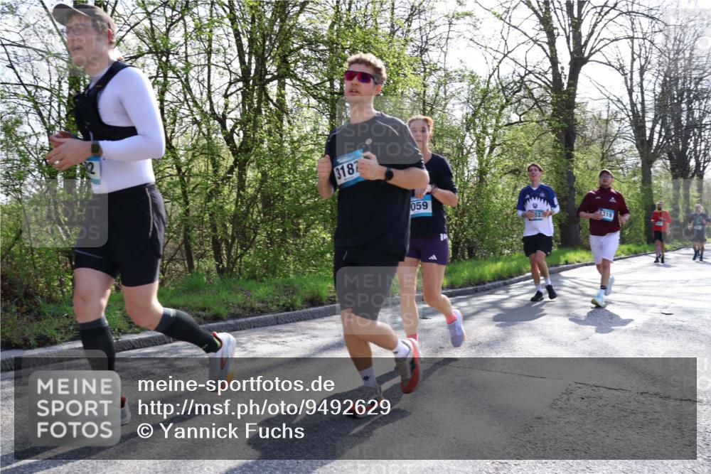 12.04.2026 - 45. Internationalen Wilhelmsburger Insellauf Yannick Fuchs http://msf.ph/oto/9492629 12.04.2026 10:45:17 Laufen 3187, 059, 319 meine-sportfotos.de
