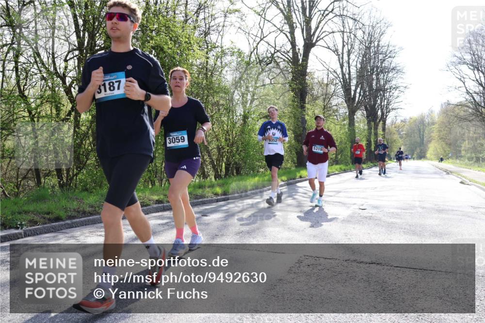 12.04.2026 - 45. Internationalen Wilhelmsburger Insellauf Yannick Fuchs http://msf.ph/oto/9492630 12.04.2026 10:45:17 Laufen 3187, 3059, 5352, 5319 meine-sportfotos.de