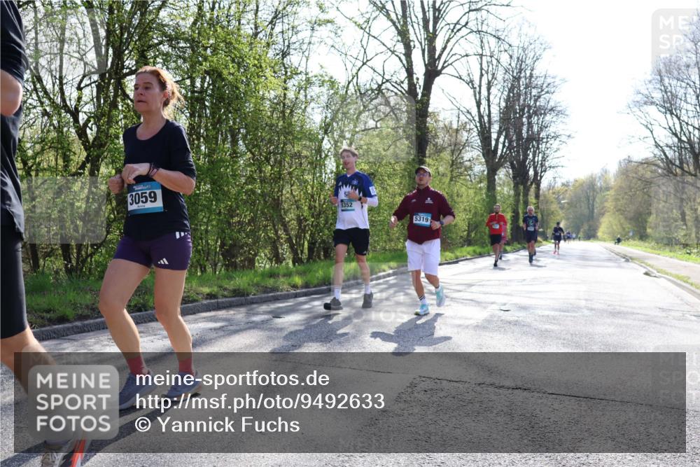 12.04.2026 - 45. Internationalen Wilhelmsburger Insellauf Yannick Fuchs http://msf.ph/oto/9492633 12.04.2026 10:45:17 Laufen 3059, 5352, 5319 meine-sportfotos.de