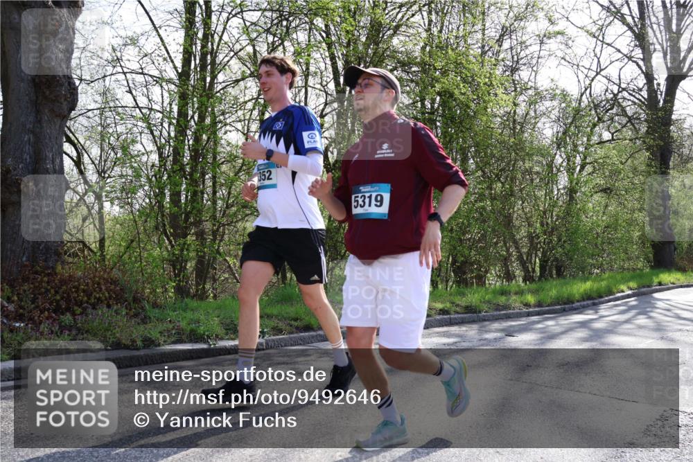 12.04.2026 - 45. Internationalen Wilhelmsburger Insellauf Yannick Fuchs http://msf.ph/oto/9492646 12.04.2026 10:45:19 Laufen 352, 5319 meine-sportfotos.de