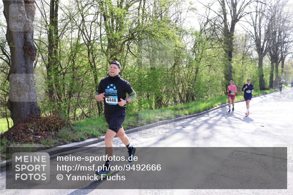 12.04.2026 - 45. Internationalen Wilhelmsburger Insellauf Yannick Fuchs http://msf.ph/oto/9492666 12.04.2026 10:45:25 Laufen 4448, 4927 meine-sportfotos.de