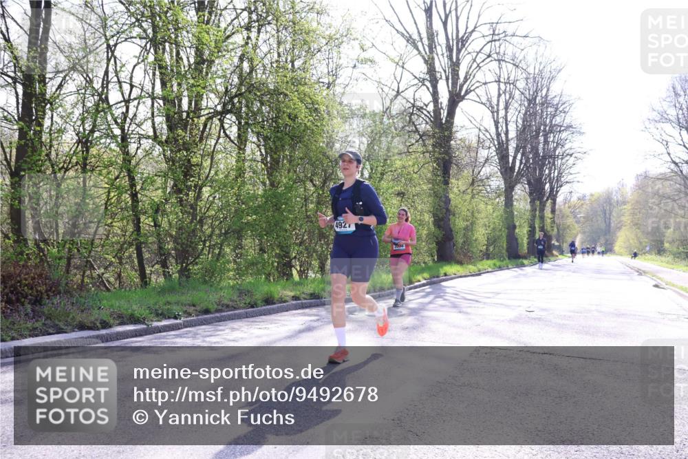 12.04.2026 - 45. Internationalen Wilhelmsburger Insellauf Yannick Fuchs http://msf.ph/oto/9492678 12.04.2026 10:45:28 Laufen 4927 meine-sportfotos.de