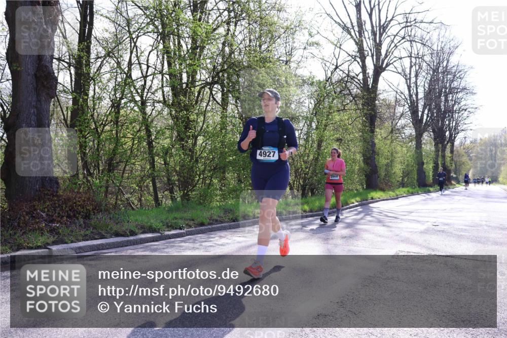 12.04.2026 - 45. Internationalen Wilhelmsburger Insellauf Yannick Fuchs http://msf.ph/oto/9492680 12.04.2026 10:45:28 Laufen 4927, 3968 meine-sportfotos.de