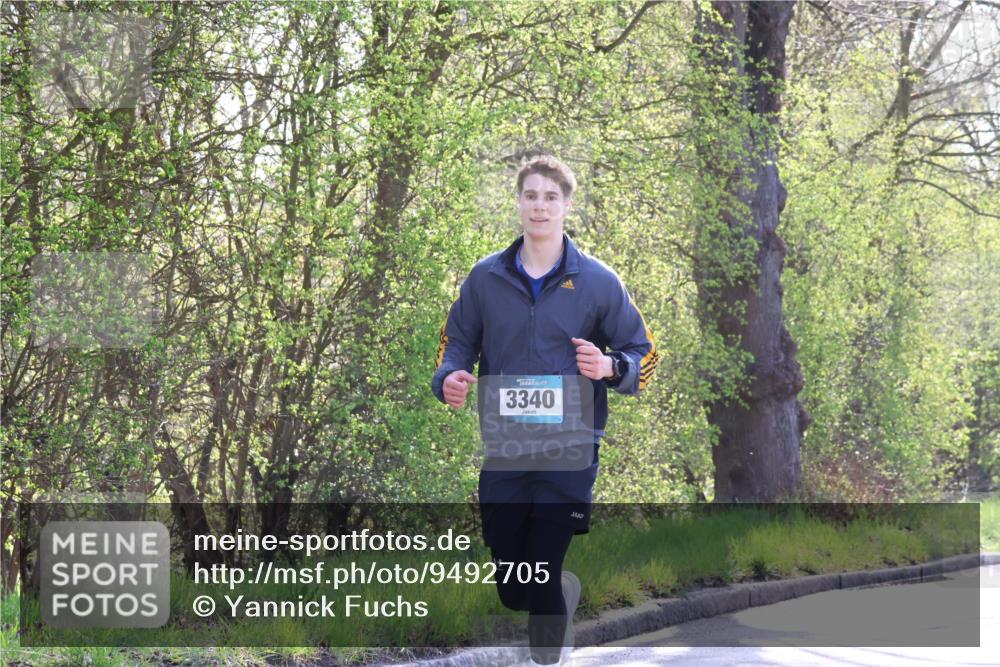 12.04.2026 - 45. Internationalen Wilhelmsburger Insellauf Yannick Fuchs http://msf.ph/oto/9492705 12.04.2026 10:45:36 Laufen 3340 meine-sportfotos.de